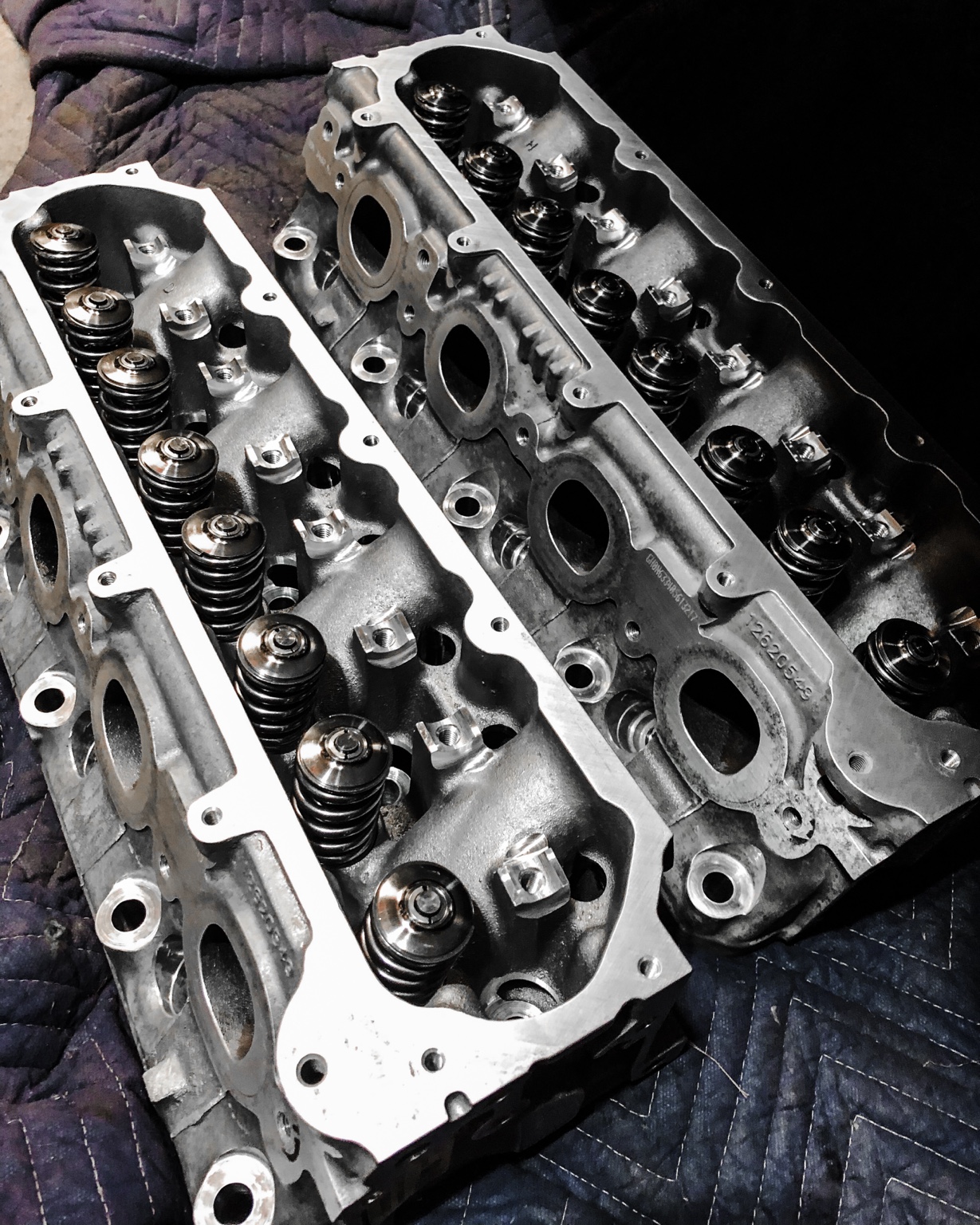 L86 cylinder head and valvetrain during assembly